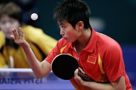 掌握乒乓球轉(zhuǎn)與不轉(zhuǎn)發(fā)球技巧要領(lǐng)