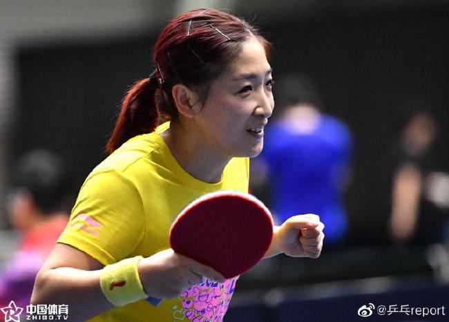 世界杯國(guó)乒女隊(duì)3-0美國(guó)隊(duì)進(jìn)四強(qiáng) 劉詩(shī)雯領(lǐng)銜出戰(zhàn)