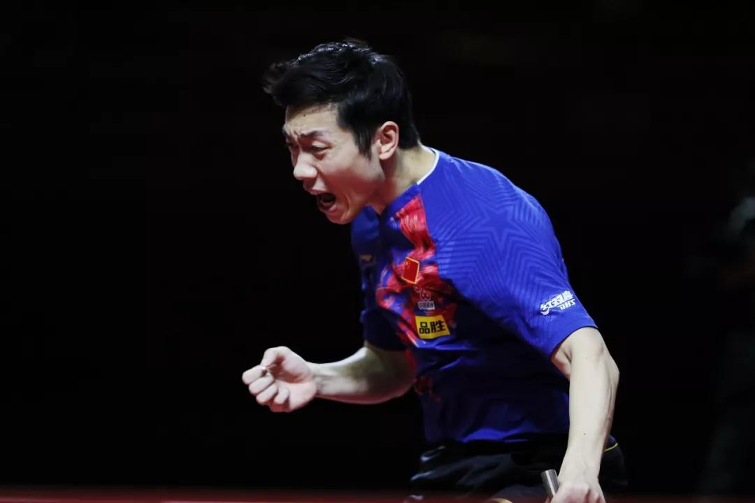 扛責(zé)任+傳幫帶 重返NO.1許昕是如何做到的？