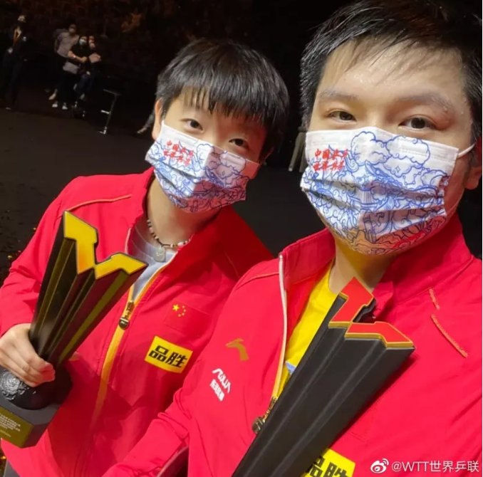 冠軍的極致是能扛！樊振東魔王氣盡顯，孫穎莎累成一休哥！