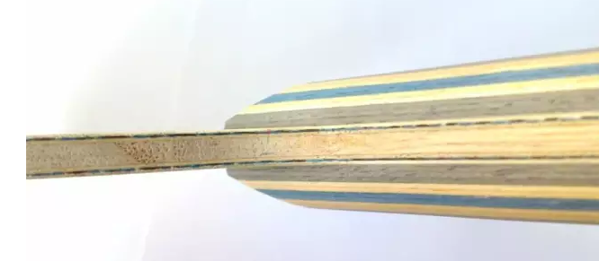 常見(jiàn)的乒乓球底板的都有哪些結(jié)構(gòu)？