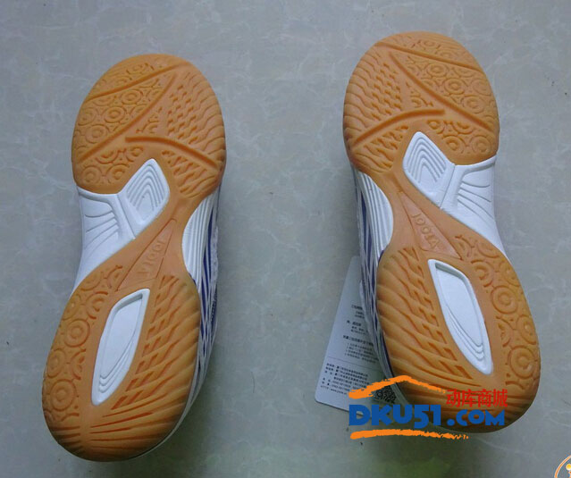 優(yōu)拉納米王子乒乓球戰(zhàn)靴試穿體會(huì)報(bào)告