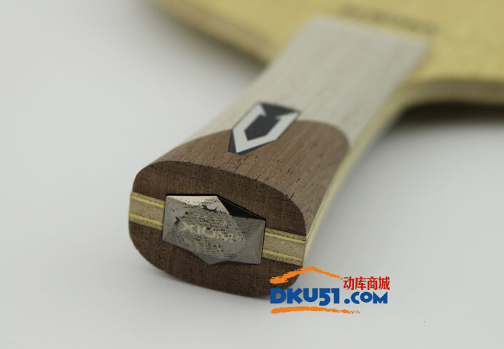 驕猛維佳專業(yè)款VEGA PRO乒乓球拍底板試打測：穩(wěn)、準(zhǔn)、狠