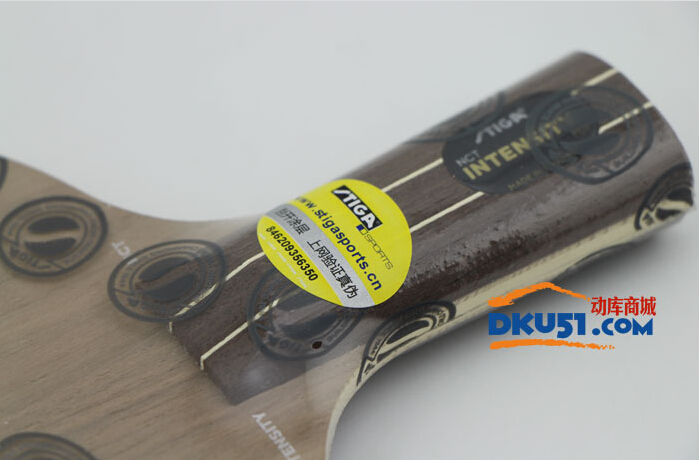 朱雨玲使用的乒乓球底板：斯蒂卡INTENSITY NCT極強(qiáng)純木底板性能介紹