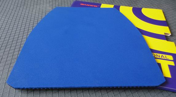 三維新款藍(lán)海綿標(biāo)靶乒乓球膠皮試打感受