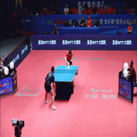 馬龍用反手發(fā)球的信號——搶！| 名將賞析 