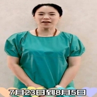 41歲王楠有些發(fā)福了，把連衣裙穿成“手術(shù)服”，老公依然深愛著她 