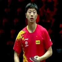 WTT新加坡賽馬龍丟一局過關(guān) 王楚欽橫掃瑞典強(qiáng)敵
