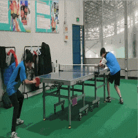 球場(chǎng)上的“發(fā)球怪”，2個(gè)要點(diǎn)幫你打贏他！