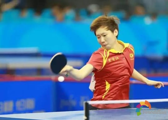 乒乓球正手拉球若何才氣既穩(wěn)又爆