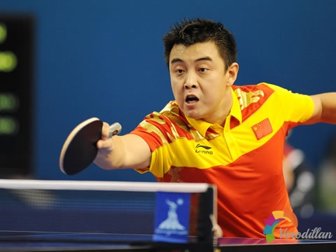 若何練好橫板反手長膠,有什么技巧