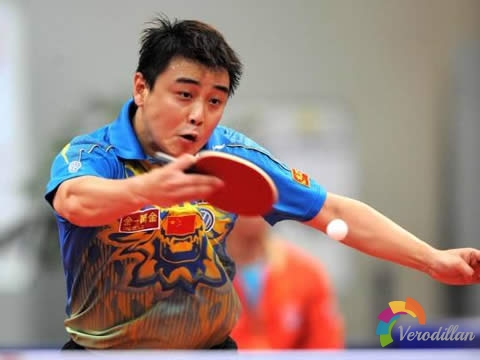 直拍橫打時若何合理運用手腕