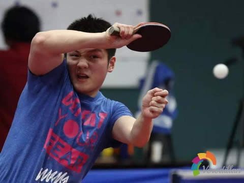 若何應對對手大角度攻球[乒球手藝]