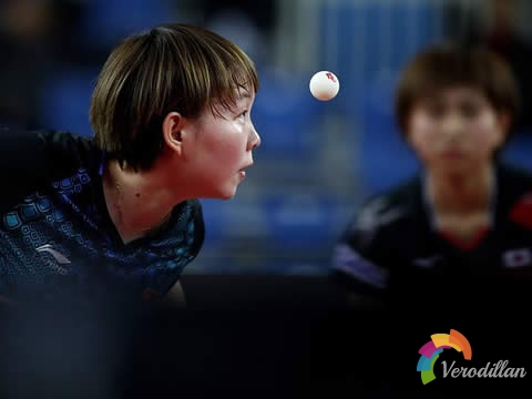 長膠接發(fā)球若何接出加轉(zhuǎn)下旋球