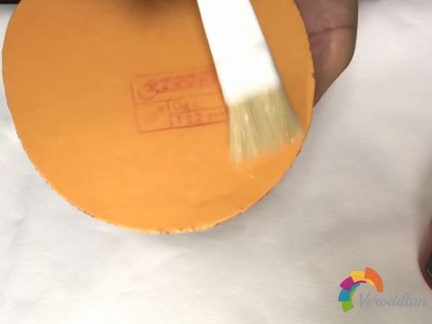 乒乓球套膠灌膠灌油詳細(xì)步驟及區(qū)別(最新版)