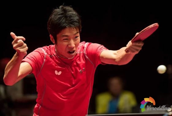 乒乓球反手發右側上下旋實戰技巧方式