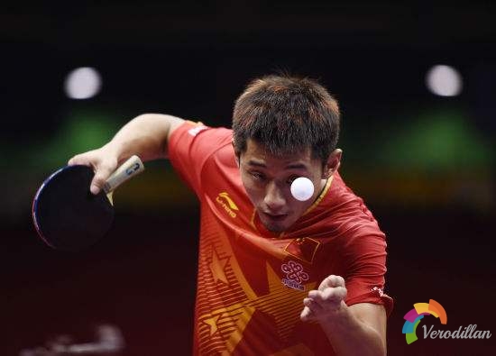 橫拍正手側下旋發球動作要領解讀