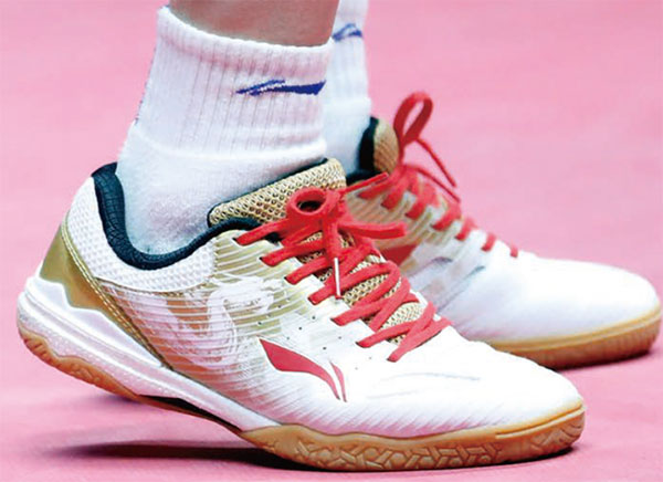 李寧馬龍國家隊乒乓球戰(zhàn)靴科技解讀：“戰(zhàn)龍” 解析