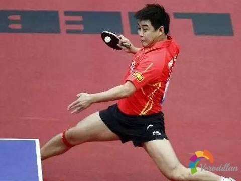 乒乓球初學(xué)者若何學(xué)會處置自己的步法