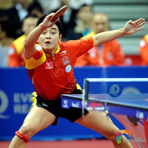 下旋半出臺球爆沖方式剖析(以右手握拍為例)