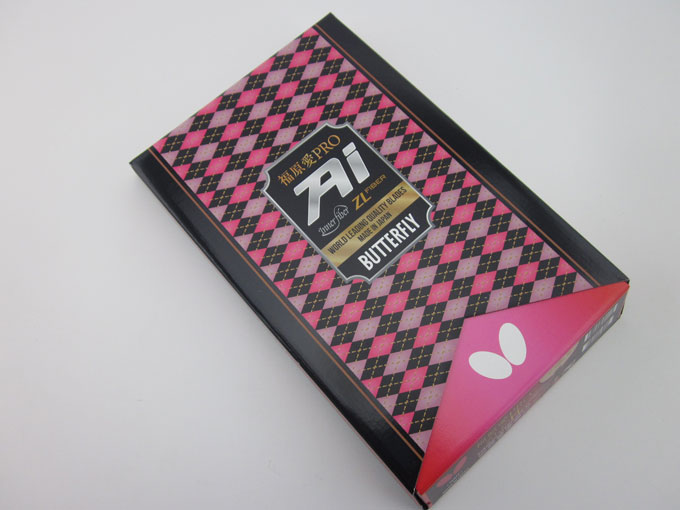 乒乓球拍什么牌子好：瓷娃娃蝴蝶福原愛PRO ZLF底板性能介紹