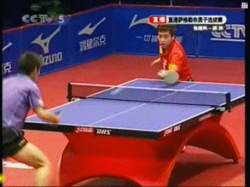 張繼科反手拉加轉(zhuǎn)弧圈慢動(dòng)作