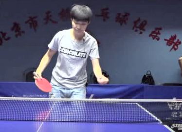 帥氣的女子直板橫打，北京隊(duì)現(xiàn)役隊(duì)員，擰拉比想象的轉(zhuǎn)